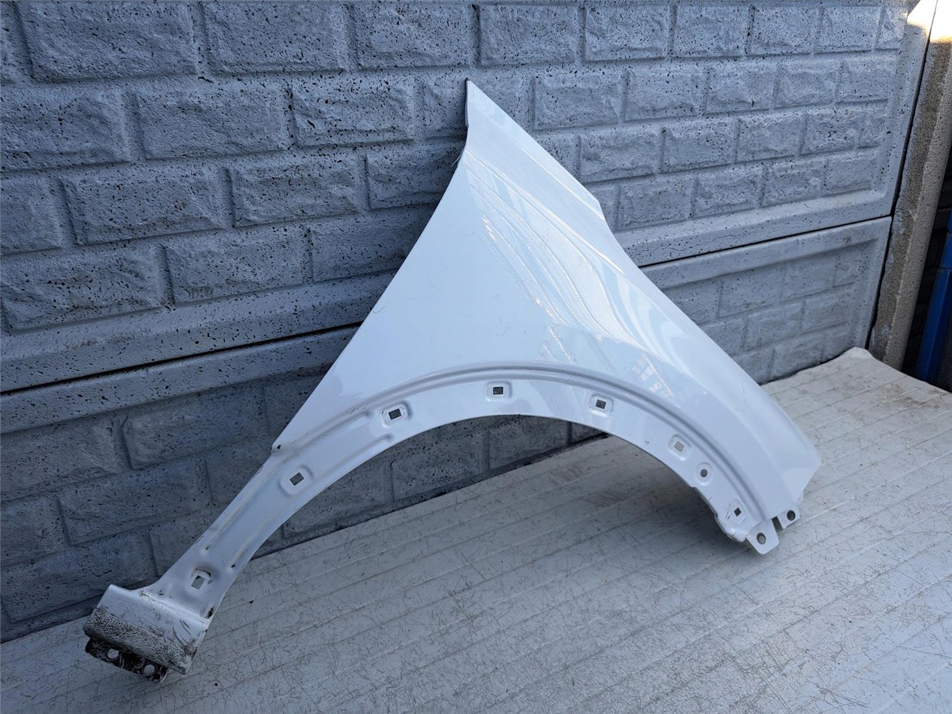 KIA NIRO 2022- BŁOTNIK PRAWY NOWY MODEL ORYGINAŁ (17421211821)