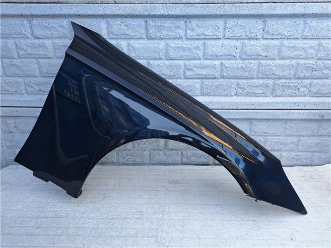 MERCEDES CLS W219 BŁOTNIK PRZEDNI PRAWY ORYGINAŁ (17421232486)