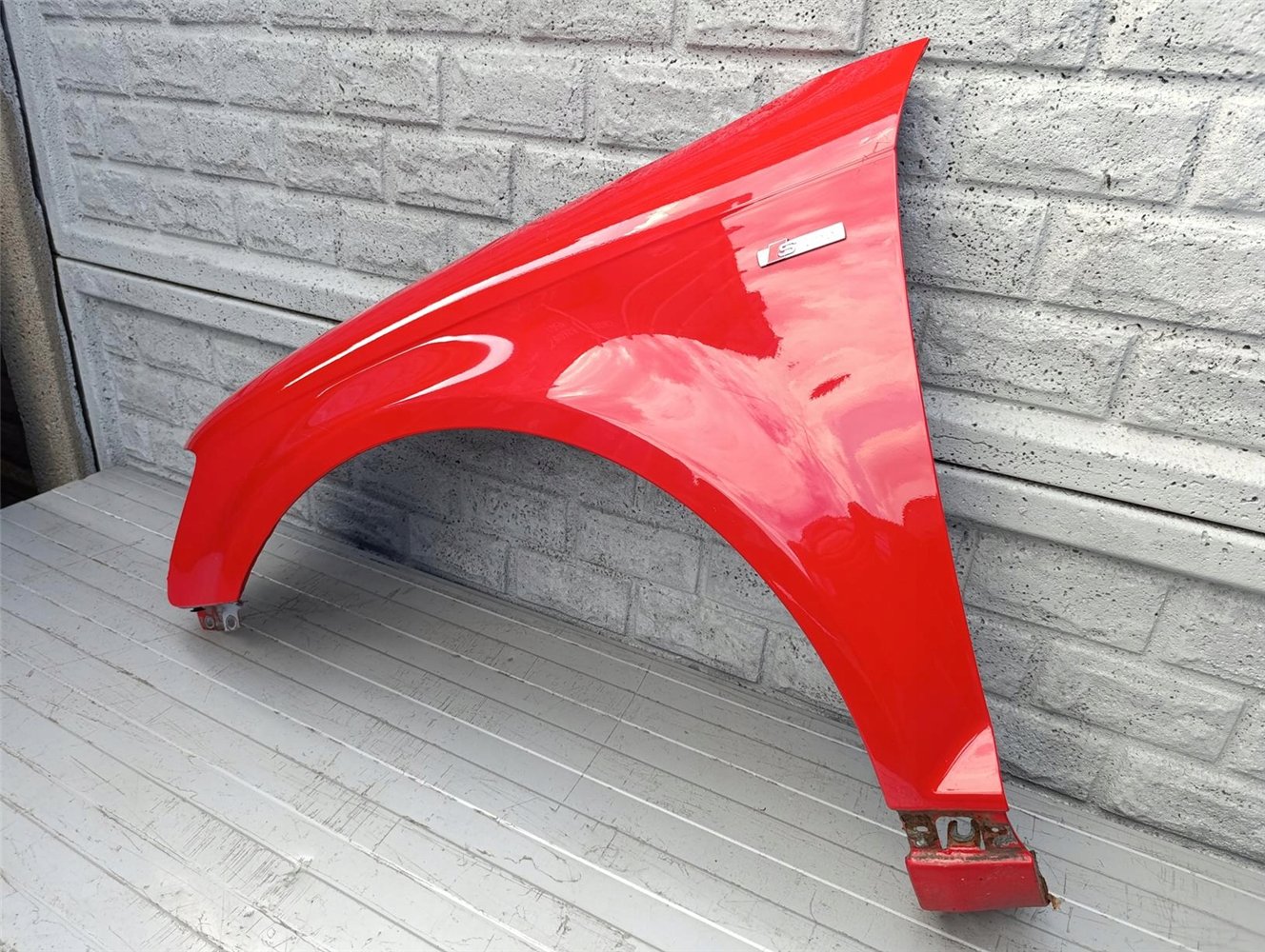 AUDI A3 8P0 08-13 LIFT BŁOTNIK PRZEDNI LEWY ORYGINAŁ (17433086014)