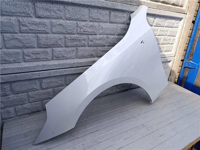 BMW 5 G60 BŁOTNIK LEWY 2023- ORYGINAŁ (17433107484)