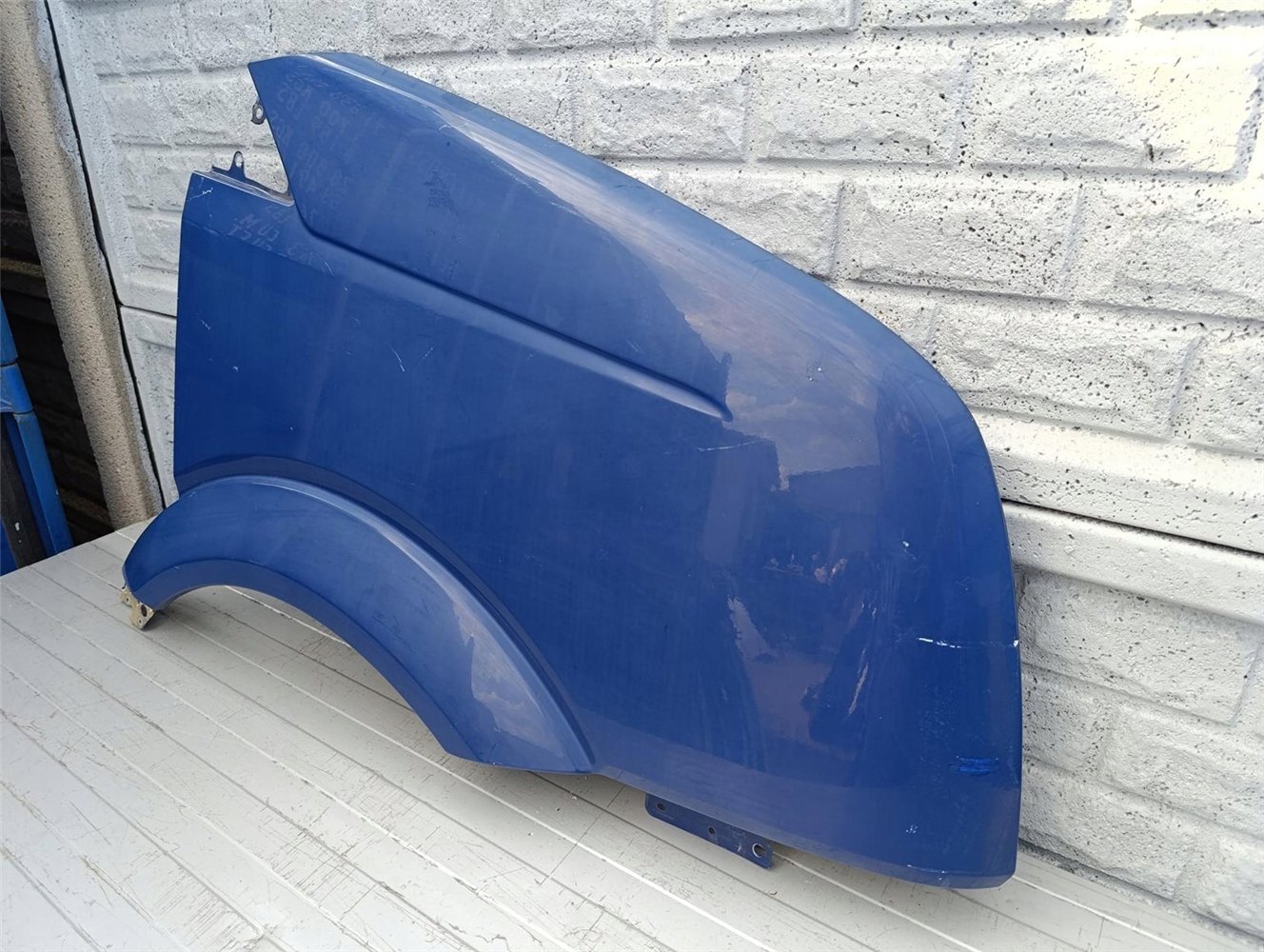 VW CRAFTER 2006 – 2016 BŁOTNIK PRAWY PRZEDNI ORYGINAŁ (17433113712)