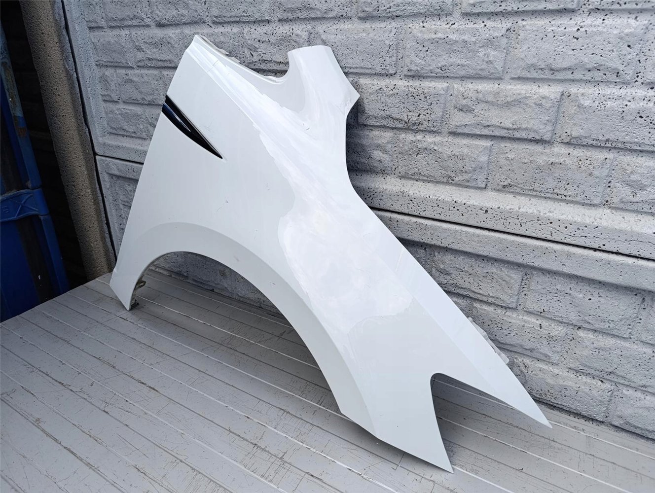 VW TOURAN 2016-2021 BŁOTNIK PRAWY PRZEDNI ORYGINAŁ (17433119724)