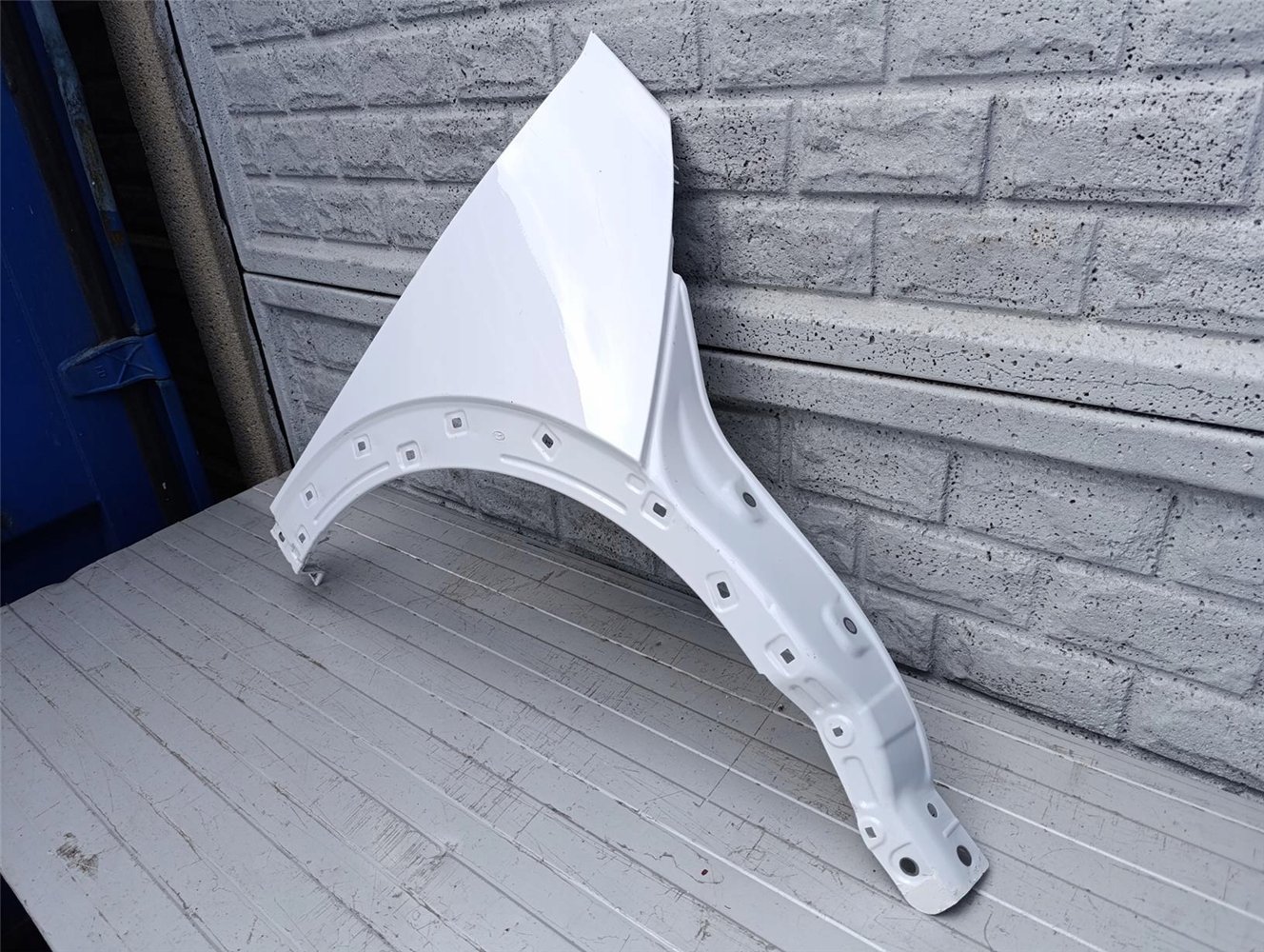 BŁOTNIK PRAWY PRZEDNI HYUNDAI IONIQ 5 V 21-23 ORYGINAŁ (17433130615)