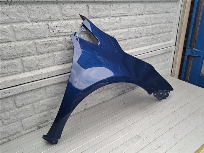 TOYOTA AVENSIS III T28 T29 15- BŁOTNIK PRAWY ORYGINAŁ (17433241525)