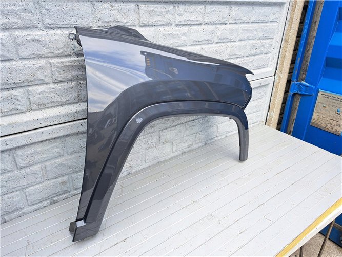 JEEP COMPASS 17-24 BŁOTNIK PRZEDNI PRAWY ORYGINAŁ (17434407381)