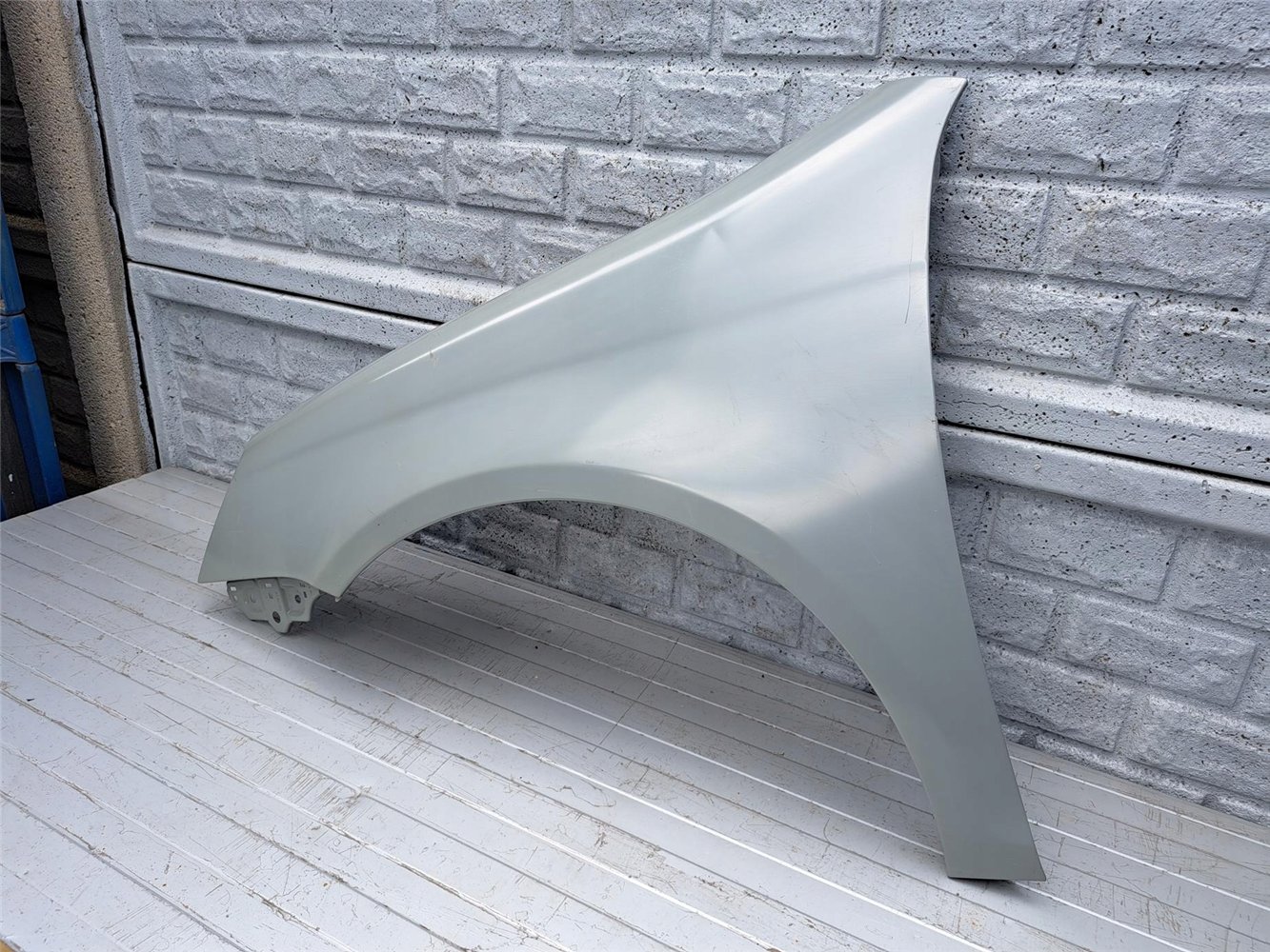 VW GOLF 5 V KOMBI VW JETTA 2005-2012 BŁOTNIK LEWY ORYGINAŁ (17434421470)