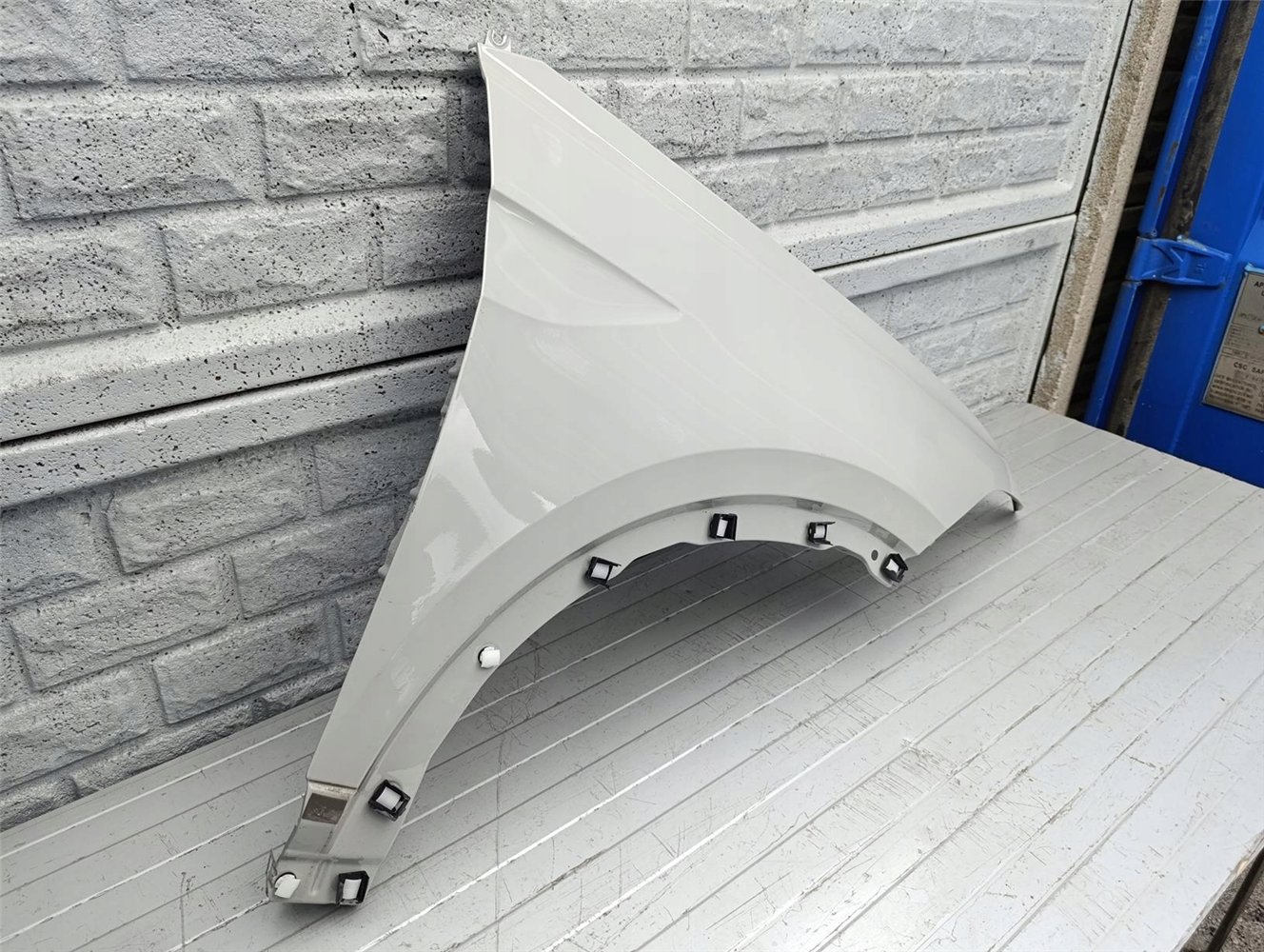 VW T-CROSS T CROSS 18-24 BŁOTNIK PRAWY PRZEDNI ORYGINAŁ (17434470869)