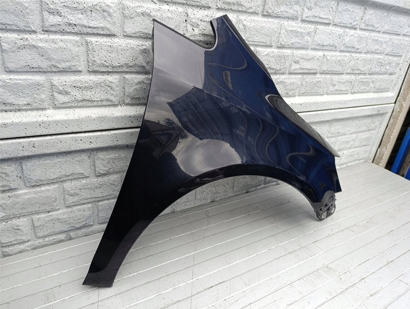 VW GOLF 5 6 + PLUS 04-17 BŁOTNIK PRAWY PRZÓD ORYGINAŁ (17434481066)