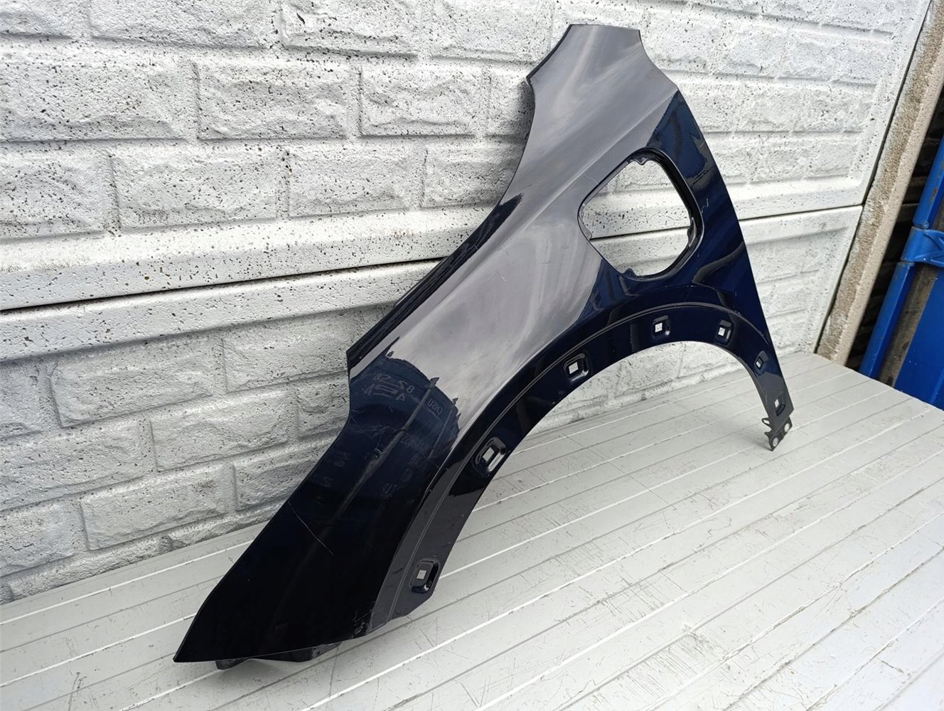 KIA X-CEED XCEED PLUG-IN BŁOTNIK LEWY PRZEDNI ORYGINAŁ (17434520698)