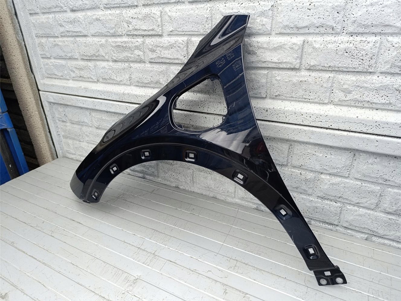 KIA X-CEED XCEED PLUG-IN BŁOTNIK LEWY PRZEDNI ORYGINAŁ (17434520698)