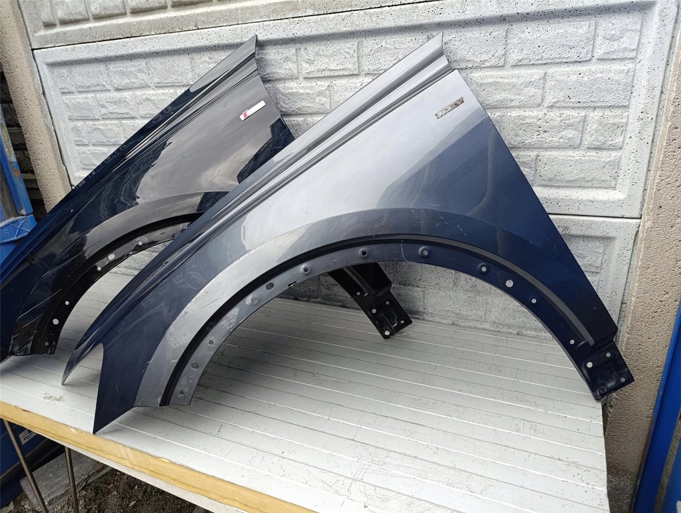 AUDI Q8 Q 8 BŁOTNIK PRZEDNI LEWY ORYGINAŁ (17434528497)