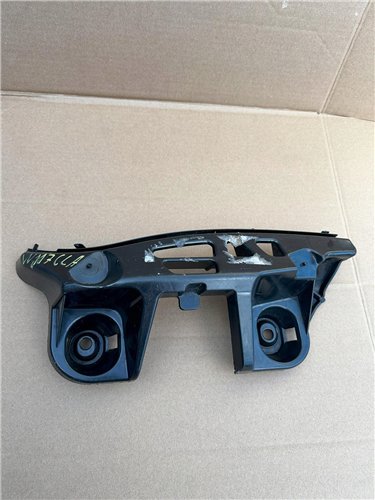 MERCEDES BENZ CLA C117 TYLNY PRAWY ŚLIZG ZDERZAKA 2017 ORYGINAŁ (17439427991)