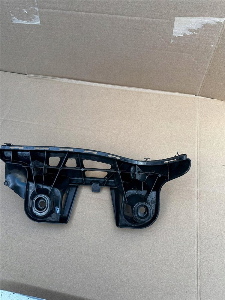 MERCEDES BENZ CLA C117 TYLNY PRAWY ŚLIZG ZDERZAKA 2017 ORYGINAŁ (17439427991)