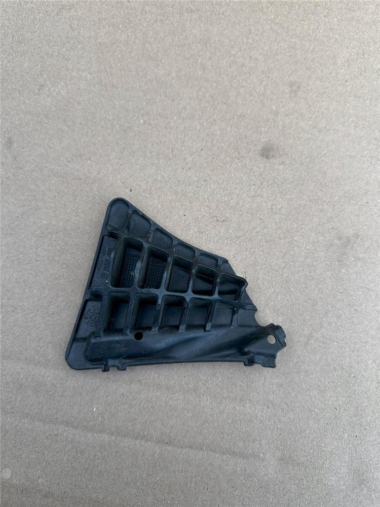 MERCEDES-BENZ A W177 Przedni lewy ŚLIZG ORYGINAŁ (17439532694)