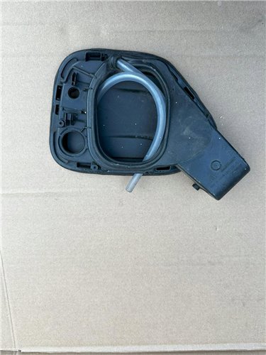 KLAPKA ŁADOWANIA PORSCHE TAYCAN 9J1 ORYGINAŁ (17439562610)