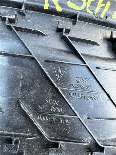 KLAPKA ŁADOWANIA PORSCHE TAYCAN 9J1 ORYGINAŁ (17439562610)