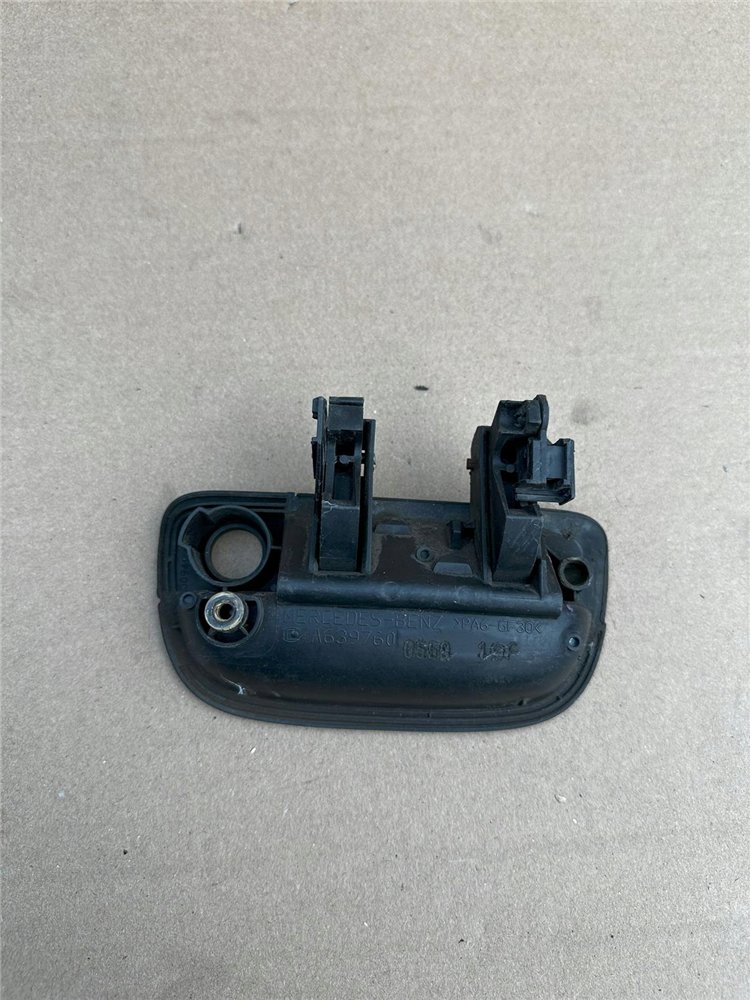 KLAMKA KLAPY MERCEDES VITO VIANO ORYGINAŁ (17439626457)