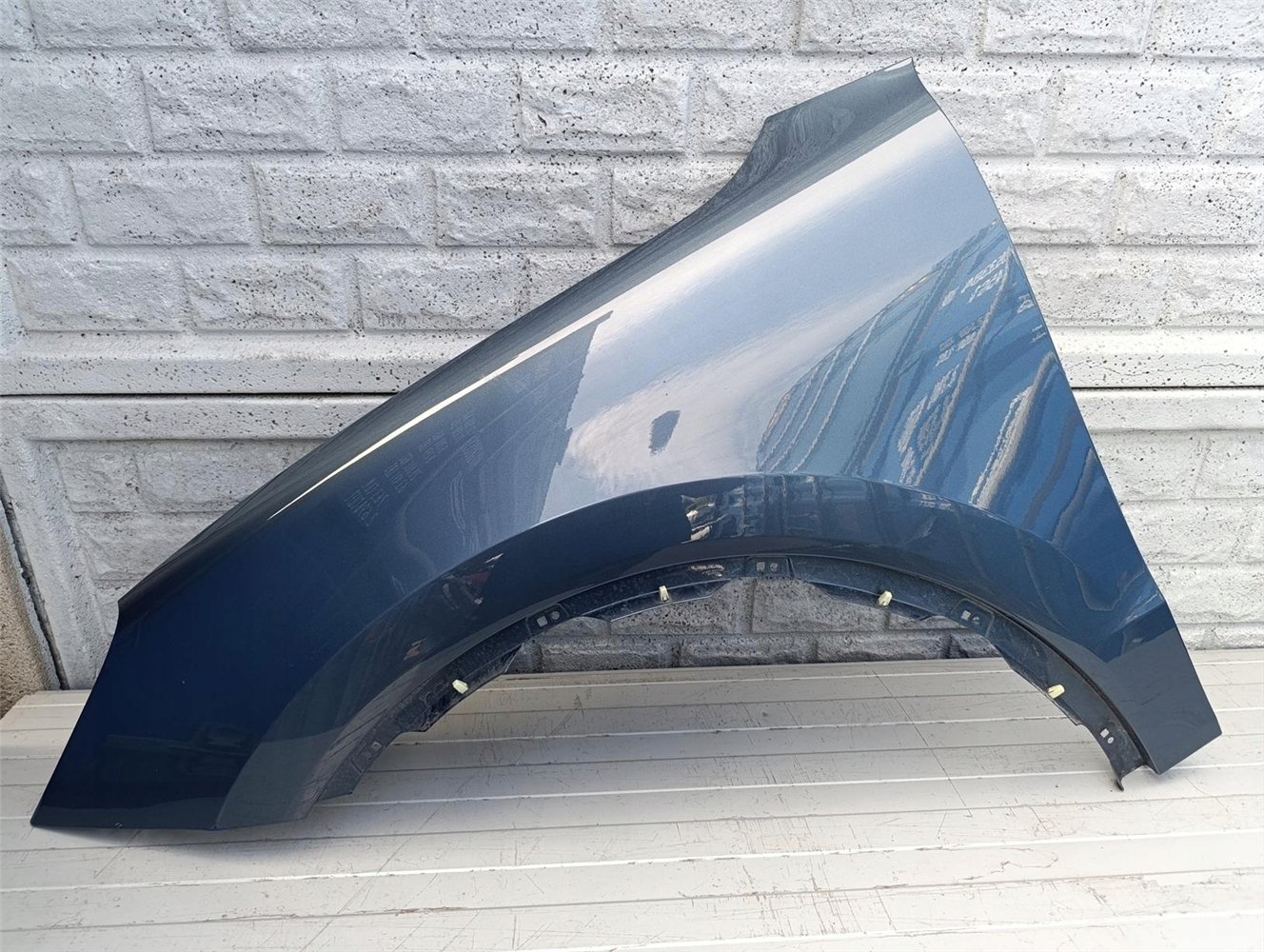 PORSCHE CAYENNE 9Y0 9Y3 BŁOTNIK PRZEDNI LEWY ORYGINAŁ (17440099535)