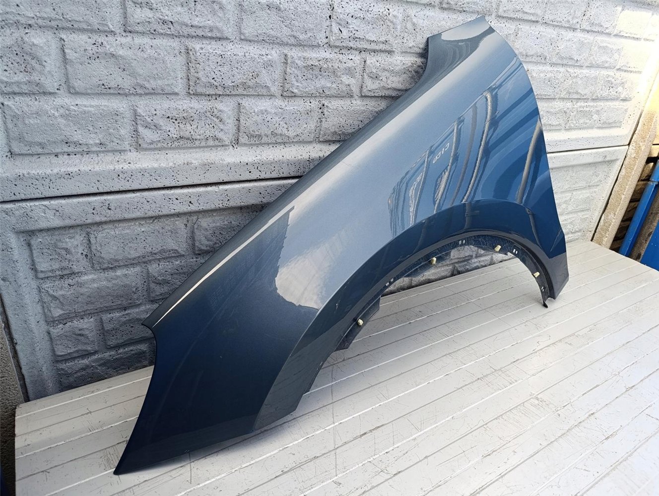 PORSCHE CAYENNE 9Y0 9Y3 BŁOTNIK PRZEDNI LEWY ORYGINAŁ (17440099535)