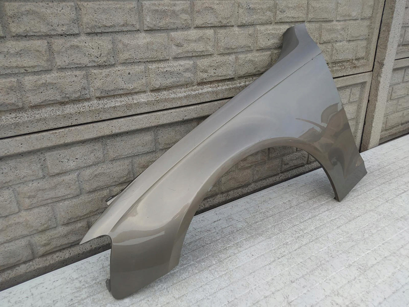 AUDI A4 B8 09-12 PRZED LIFTEM BŁOTNIK PRZEDNI LEWY - (12237066120)