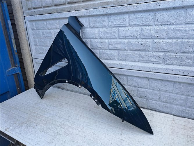 JAGUAR F-PACE FPACE SVR BŁOTNIK PRAWY PRZEDNI ORYGINAŁ (17440156516)