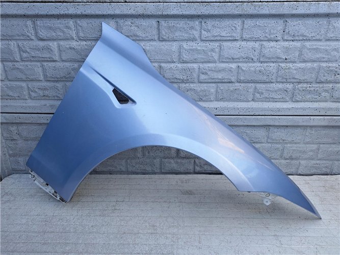 TESLA MODEL S PLAID BŁOTNIK PRAWY PRZEDNI ORYGINAŁ (17440158051)