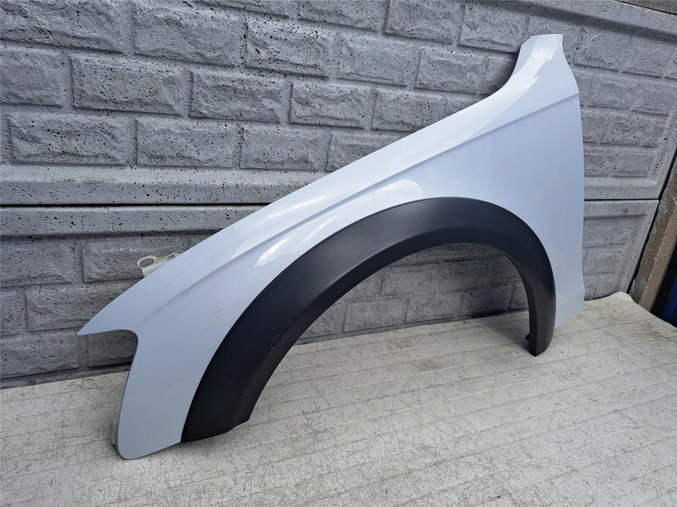 AUDI A4 B8 ALLROAD 12-16 LIFT BŁOTNIK PRZEDNI LEWY ORYGINAŁ (17440173448)