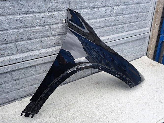 MERCEDES GLA 247 W247 21-24 BŁOTNIK PRAWY PRZEDNI ORYGINAŁ (17440180030)