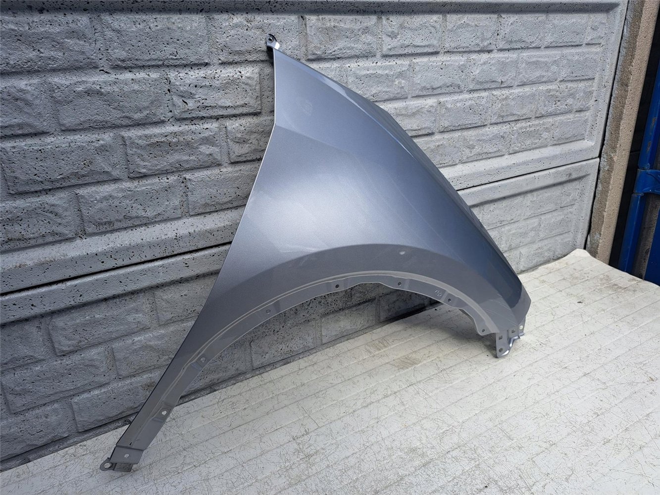 TOYOTA CHR C-HR 2 II 2024- BŁOTNIK PRZEDNI PRAWY ORYGINAŁ (17440187684)