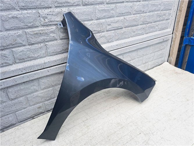 SKODA RAPID SEAT TOLEDO IV 4 BŁOTNIK PRZEDNI PRAWY ORYGINAŁ (17440195904)