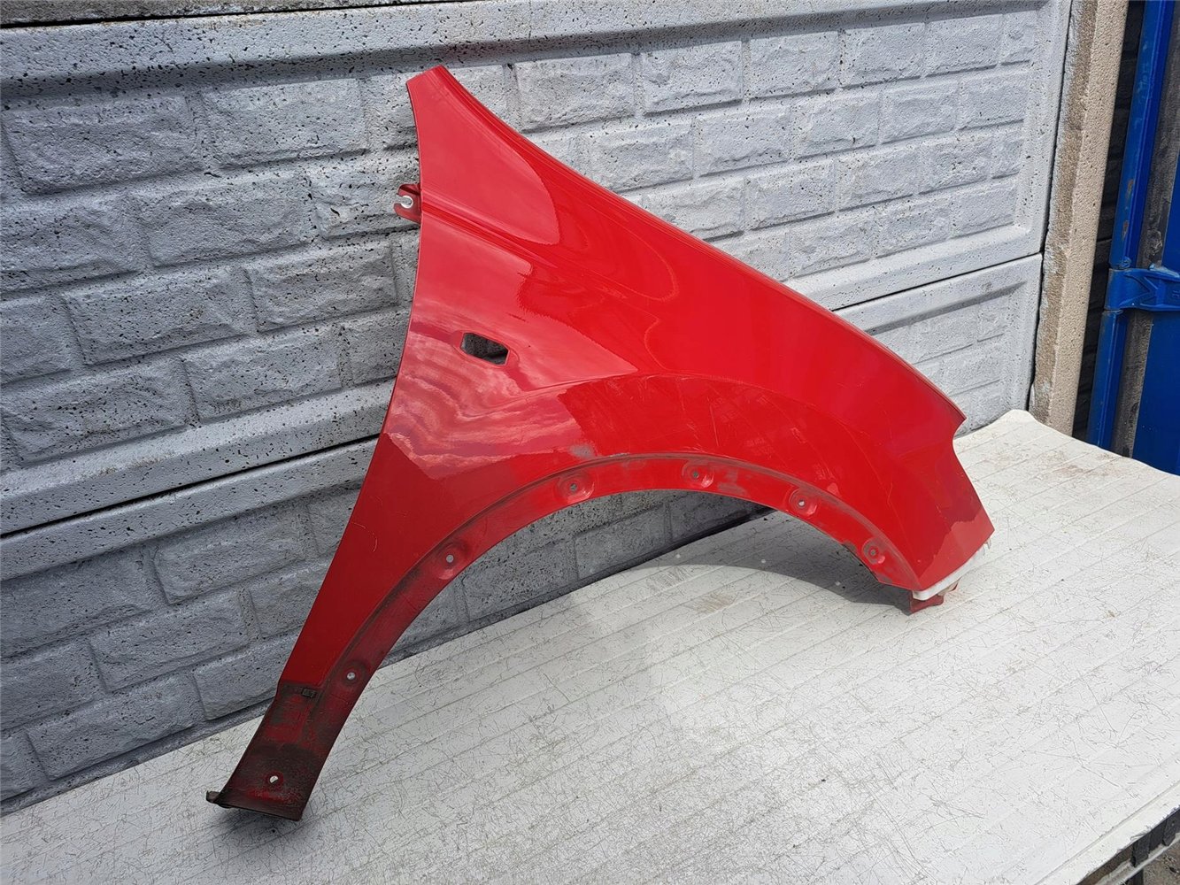 NISSAN QASHQAI 10-13 LIFT BŁOTNIK PRAWY PRZÓD ORYGINAŁ (17441445963)