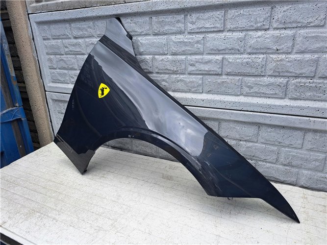 VOLVO V90 CROSS COUNTRY 16-24 BŁOTNIK PRAWY ORYGINAŁ (17441461176)