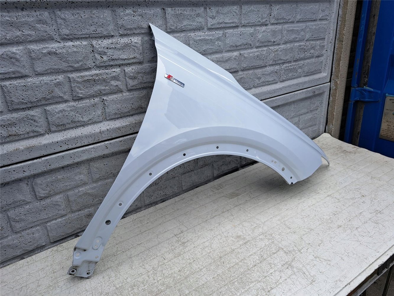 AUDI Q4 BŁOTNIK PRZEDNI PRAWY ORYGINAŁ (17441491253)