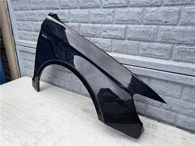 AUDI A3 SEDAN CABRIO 8V5 BŁOTNIK PRAWY ORYGINAŁ (17441526464)