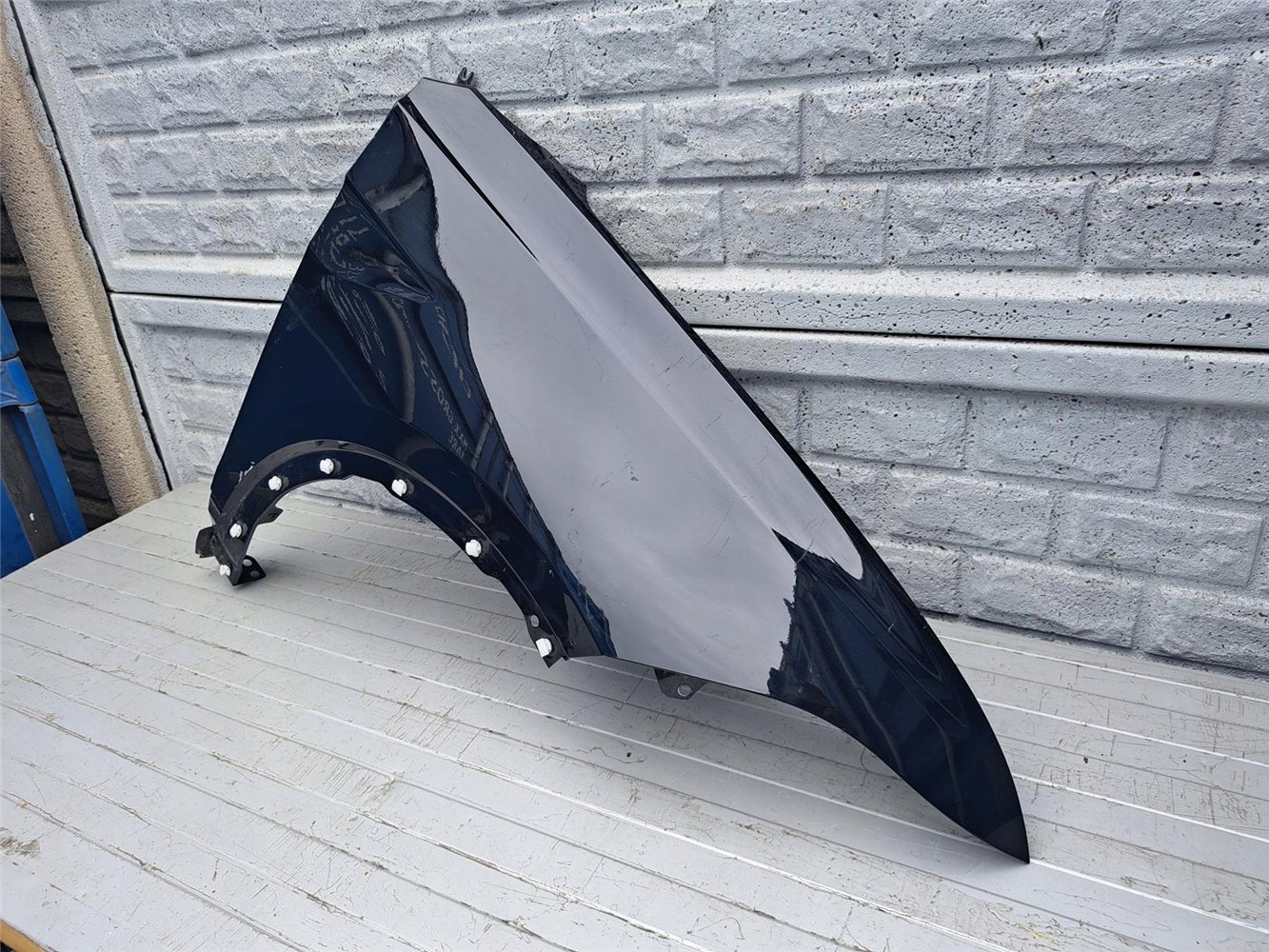 VW T-CROSS T CROSS 18-24 BŁOTNIK PRAWY PRZEDNI ORYGINAŁ (17441552452)