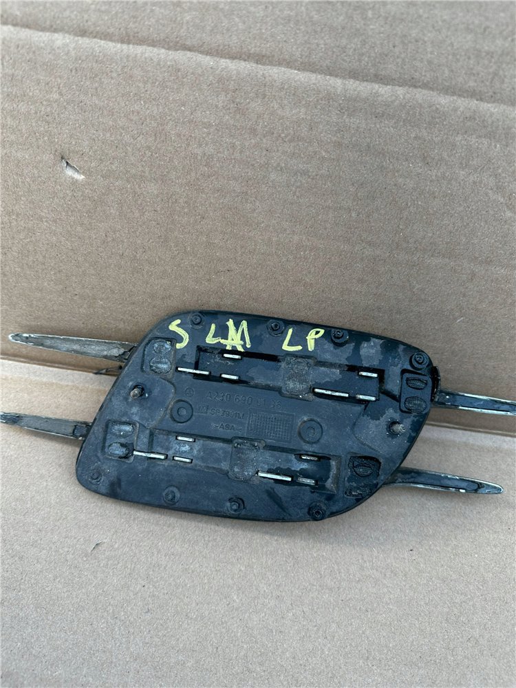 MERCEDES SL R230 01-06 KRATKA NAKŁADKA W BŁOTNIK LEWA PRZÓD ORYGINAŁ (17444052448)