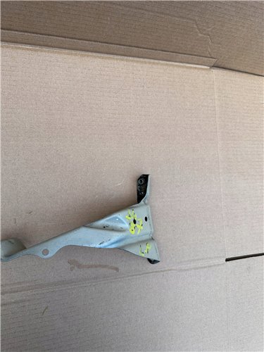 AUDI A4 B7 WSPORNIK BŁOTNIKA PRAWY ORYGINAŁ (17444226737)