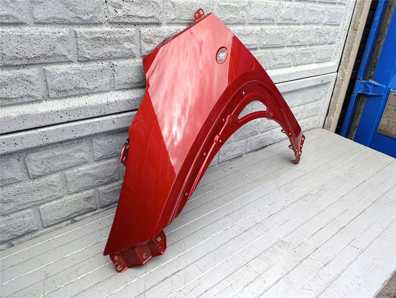 BŁOTNIK LEWY PRZÓD TOYOTA AYGO X 22-24 ORYGINAŁ (17447050790)