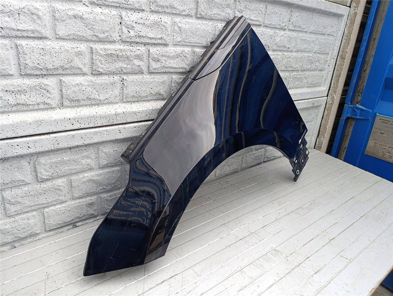 RANGE ROVER VELAR 2017-2024 BŁOTNIK LEWY PRZEDNI ORYGINAŁ (17447257299)