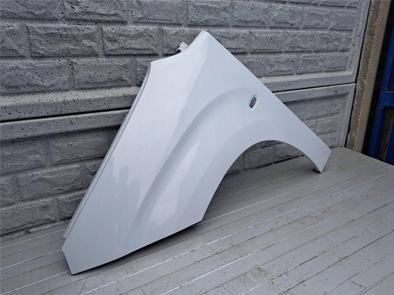 PEUGEOT RIFTER PARTNER BERLINGO IV BŁOTNIK LEWY ORYGINAŁ (17450261710)