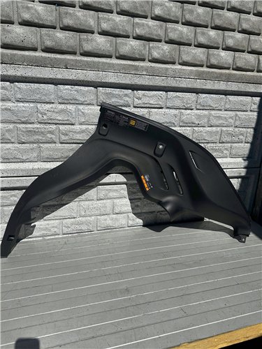 Ferrari Portofino 2019 Osłona górna silnika ORYGINAŁ (17457436126)