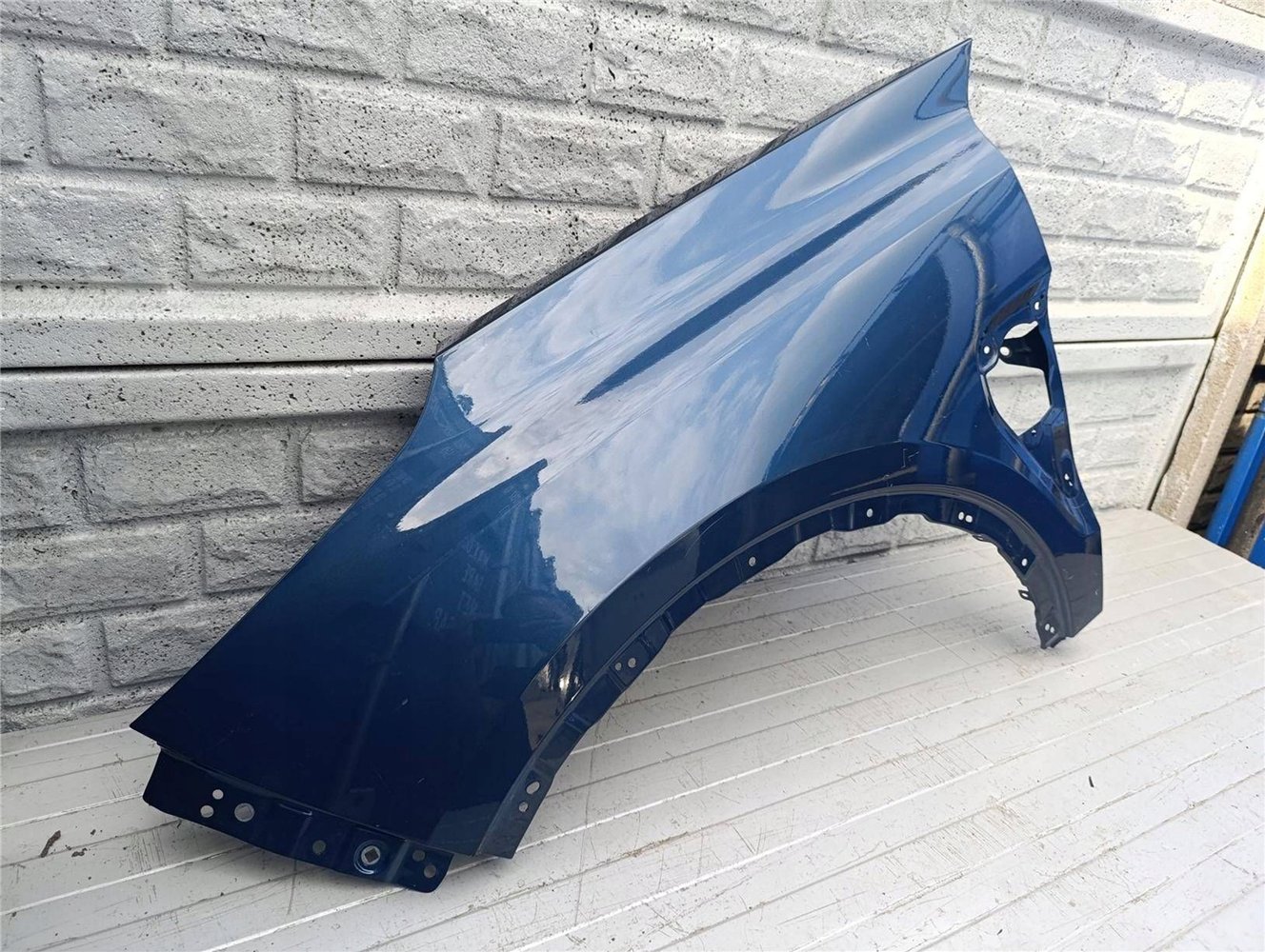 LYNK & C0 O1 17- BŁOTNIK PRZEDNI LEWY ORYGINAŁ (17460810915)