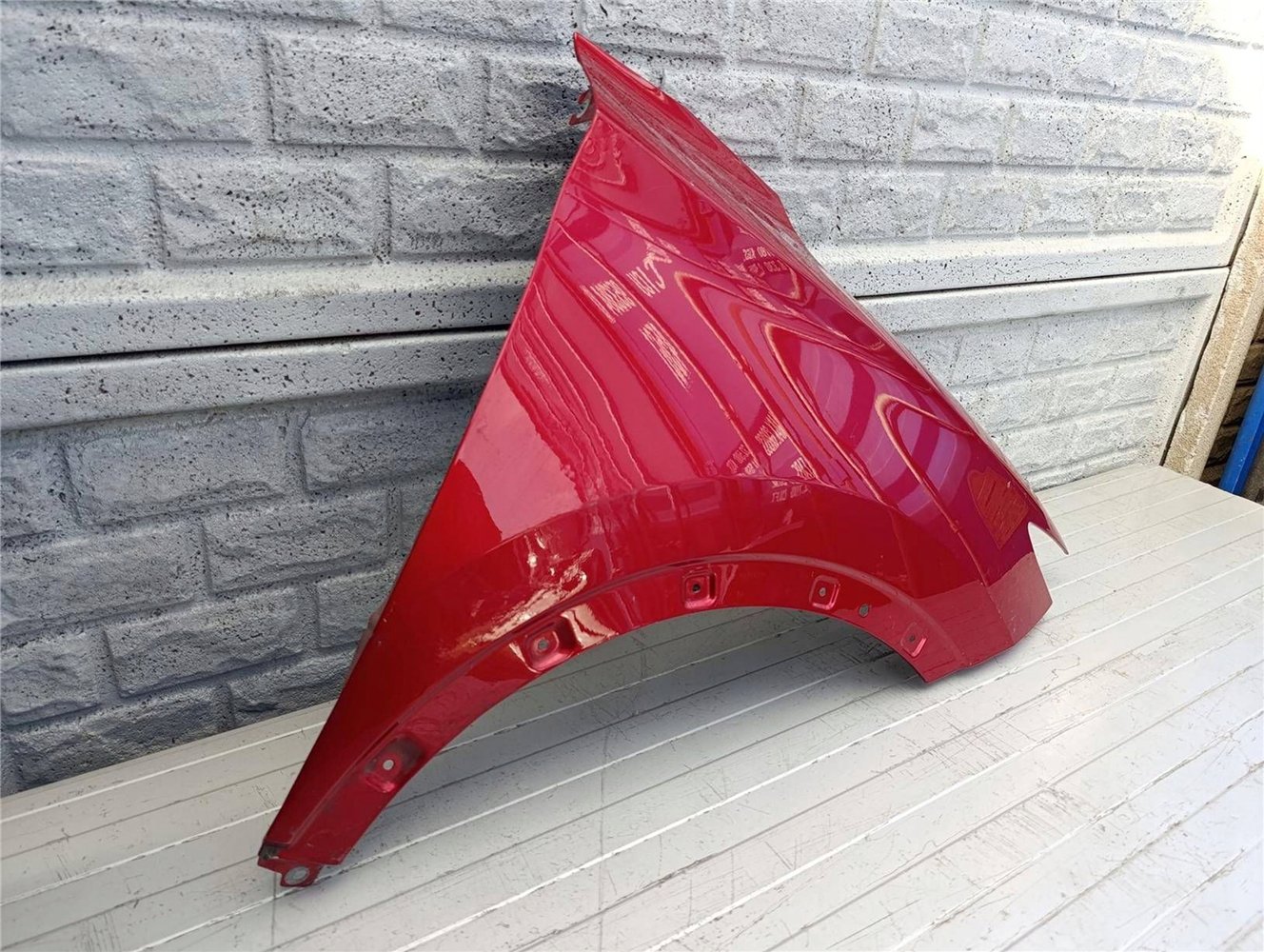 MG ZS EV BŁOTNIK PRZEDNI PRAWY ORYGINAŁ (17461012591)