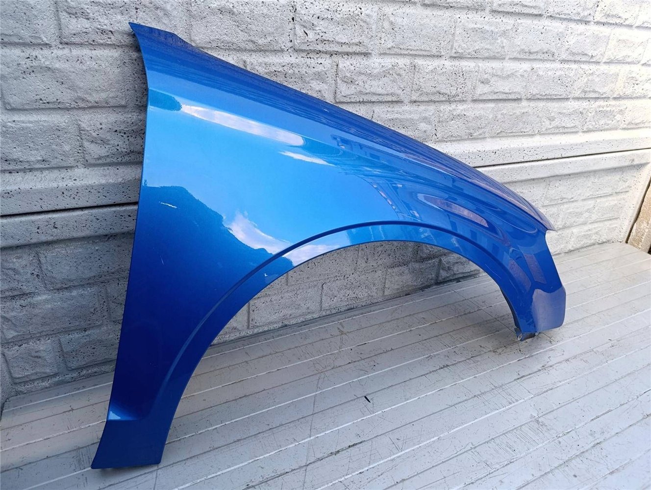 AUDI A3 SEDAN CABRIO 8V5 BŁOTNIK PRAWY ORYGINAŁ (17461163575)