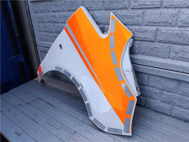 VITO W447 15-18 BŁOTNIK PRAWY ORYGINAŁ (17461209078)