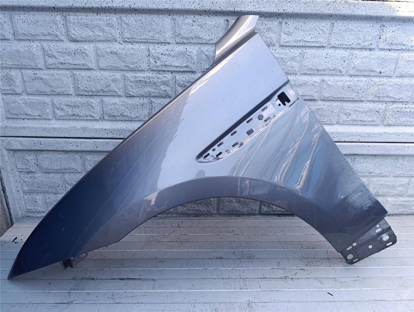 JAGUAR F-PACE FPACE BŁOTNIK LEWY PRZEDNI ORYGINAŁ (17461224875)