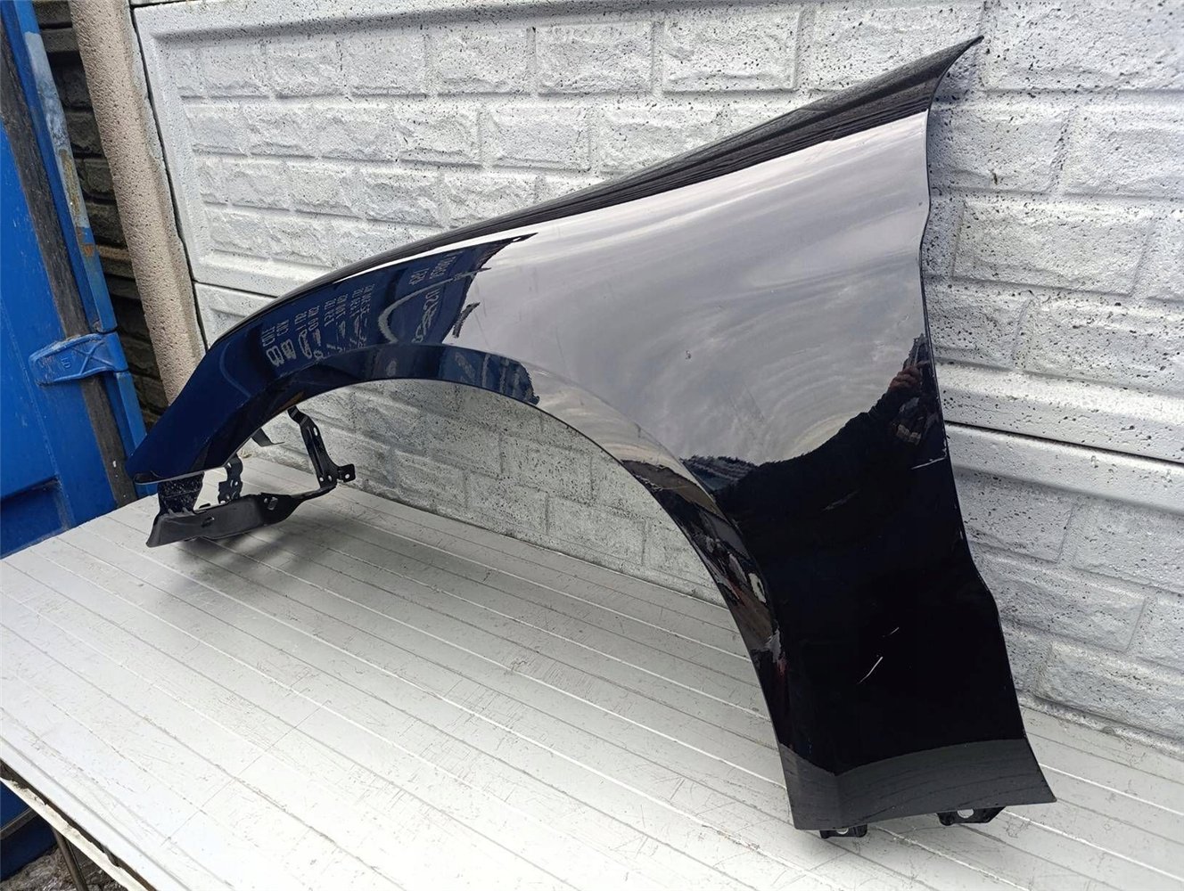 PORSCHE PANAMERA 976 BŁOTNIK PRZEDNI LEWY ORYGINAŁ (17480486044)