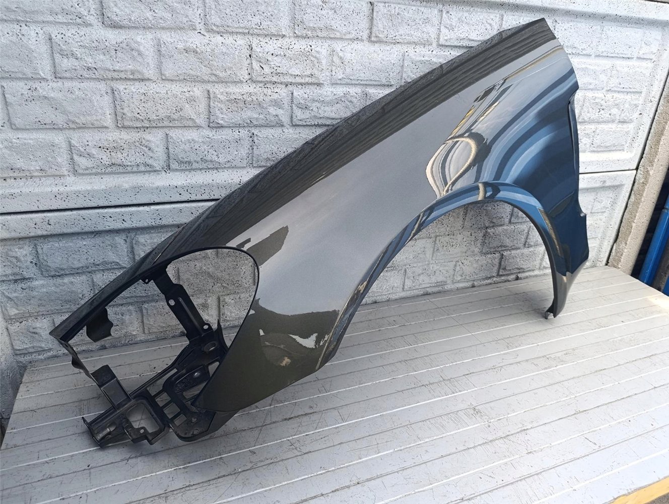 PORSCHE PANAMERA 971 BŁOTNIK LEWY PRZEDNI ORYGINAŁ (17484587181)