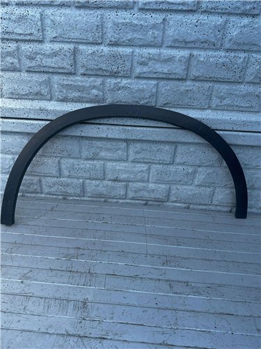 Mercedes-Benz GLC C253 2016 Listwa błotnika przedniego ORYGINAŁ (17484950317)