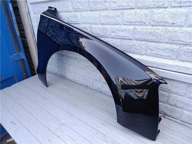 AUDI A8 D4 09-17 BŁOTNIK PRZEDNI PRAWY ORYGINAŁ (17490081016)